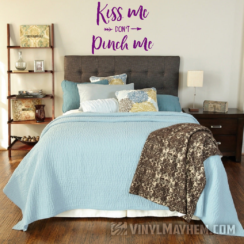 Kiss Me Don&#39;t Pinch Me Irish vinyl sticker